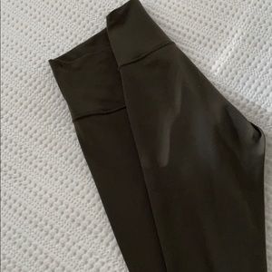Lululemon leggins